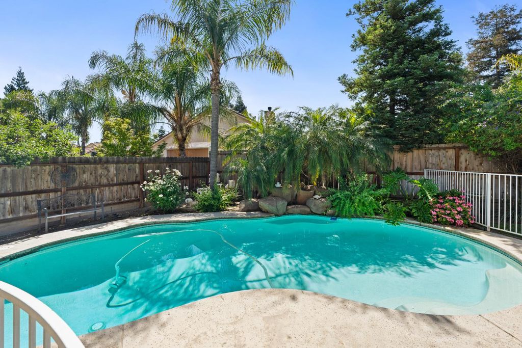 Image 31 of property listing at 5123 W Browning Avenue, Fresno, CA 93722