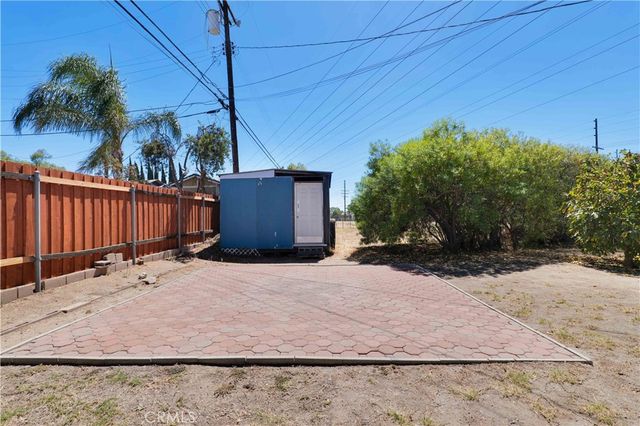 14766 Kingsbury Street, San Fernando, CA 91345