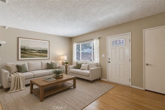 14766 Kingsbury Street, San Fernando, CA 91345