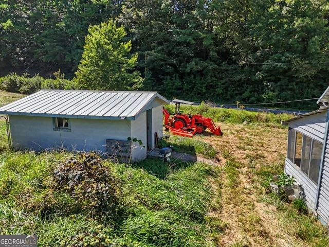 323 Burch Cove Road, Hayesville, NC 28904