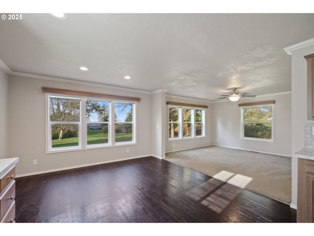 7980 16TH St, Bay City, OR 97107