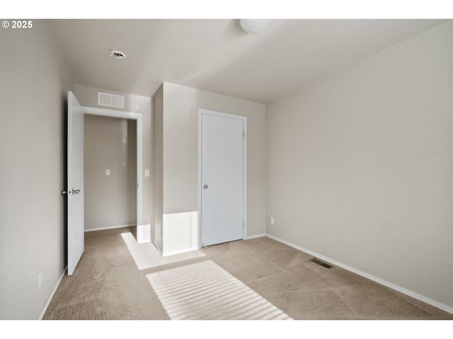 7980 16TH St, Bay City, OR 97107