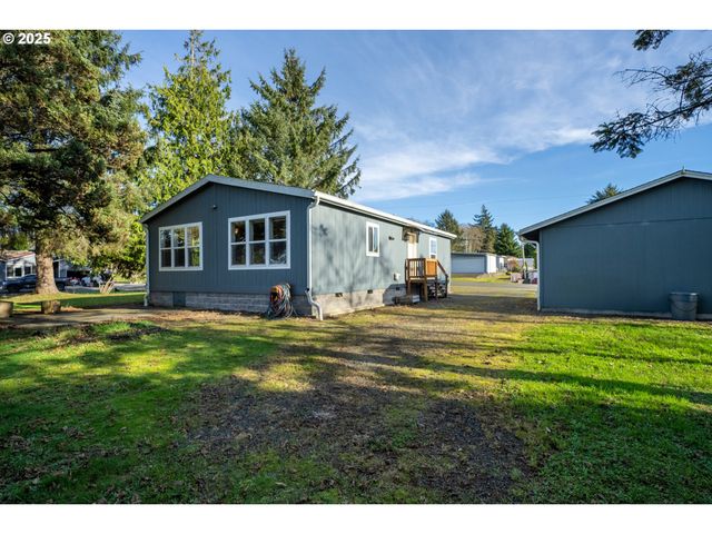 7980 16TH St, Bay City, OR 97107