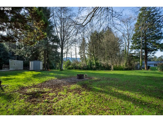 7980 16TH St, Bay City, OR 97107