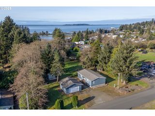 7980 16TH St, Bay City, OR 97107