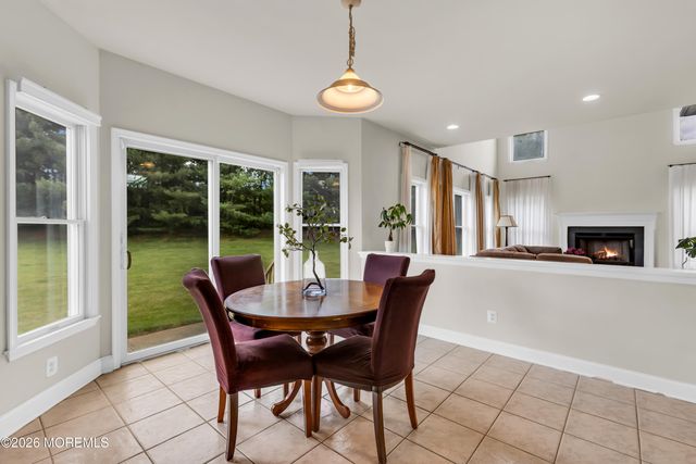 17 Diamond Hill Road, Marlboro, NJ 07746