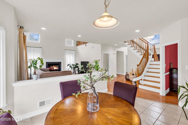 17 Diamond Hill Road, Marlboro, NJ 07746