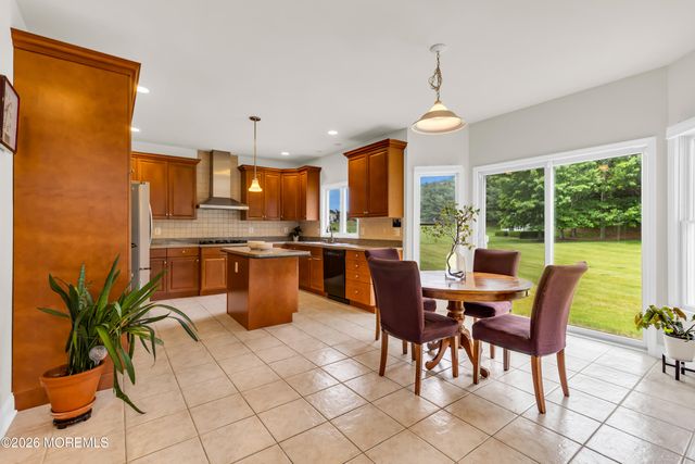 17 Diamond Hill Road, Marlboro, NJ 07746