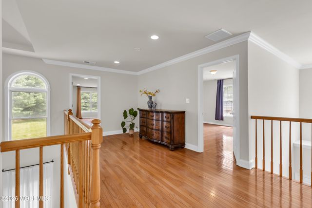 17 Diamond Hill Road, Marlboro, NJ 07746