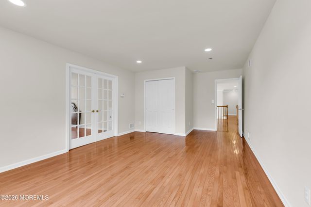 17 Diamond Hill Road, Marlboro, NJ 07746