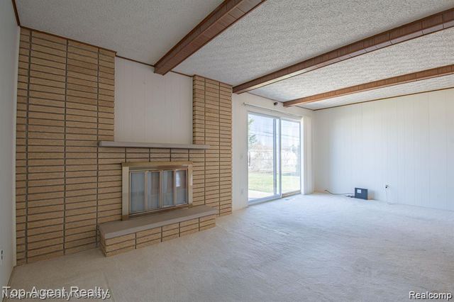 14159 Ivanhoe Drive, Warren, MI 48088