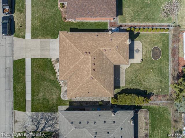 14159 Ivanhoe Drive, Warren, MI 48088