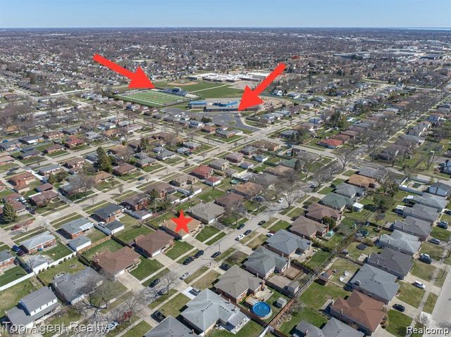 14159 Ivanhoe Drive, Warren, MI 48088