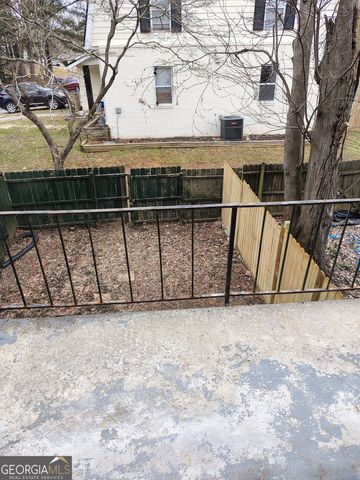 782 Dunaire Way, Jonesboro, GA 30238