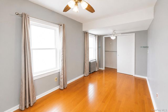 937 N 7th Street, New Hyde Park, NY 11040