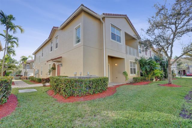 9075 Plymouth Place 9075, Tamarac, FL 33321