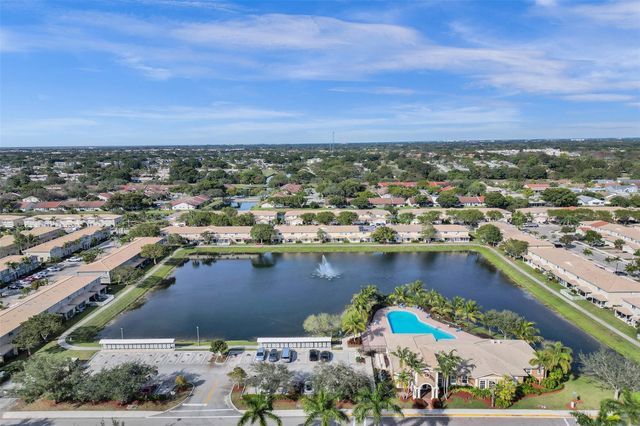 9075 Plymouth Place 9075, Tamarac, FL 33321