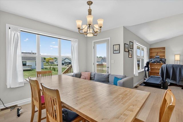 2810 S Bridget Court, Beloit, WI 53511