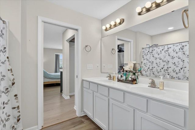2810 S Bridget Court, Beloit, WI 53511
