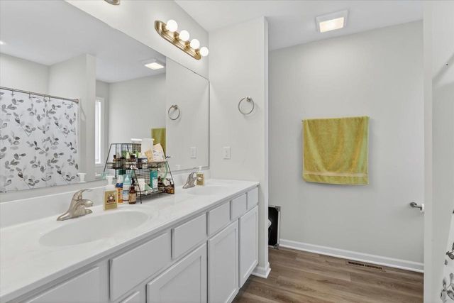 2810 S Bridget Court, Beloit, WI 53511