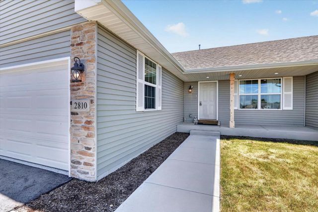 2810 S Bridget Court, Beloit, WI 53511