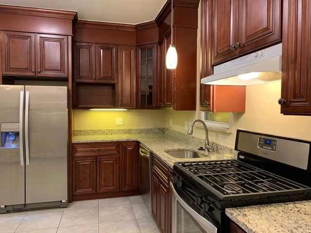 11 I Street 2, Boston, MA 02127