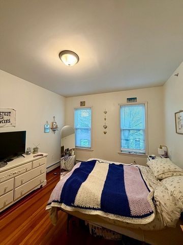 11 I Street 2, Boston, MA 02127
