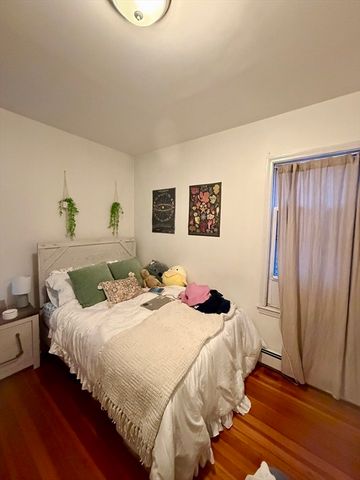 11 I Street 2, Boston, MA 02127