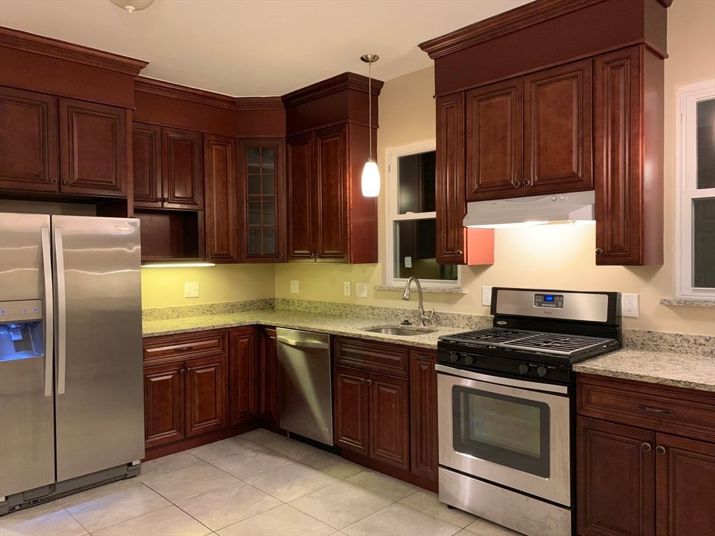 11 I Street 2, Boston, MA 02127