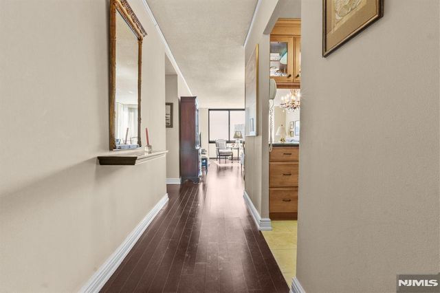 770 Anderson Avenue 14C, Cliffside Park, NJ 07010