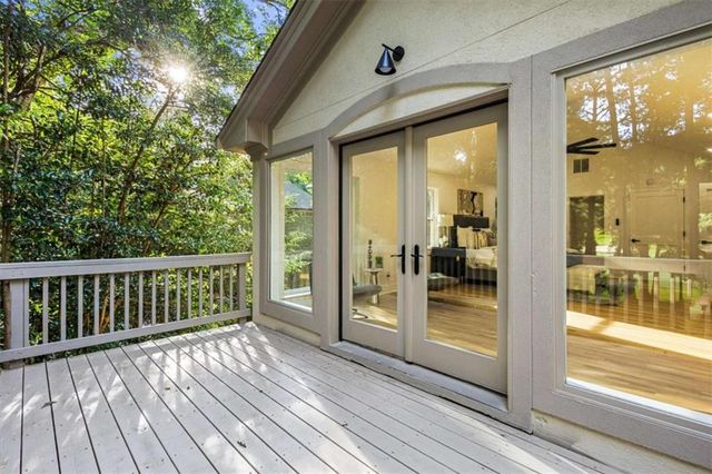 8920 Huntcliff Trce, Atlanta, GA 30350