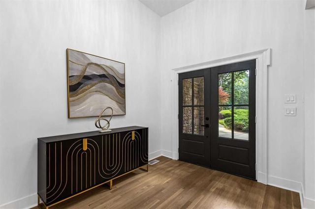 8920 Huntcliff Trce, Atlanta, GA 30350