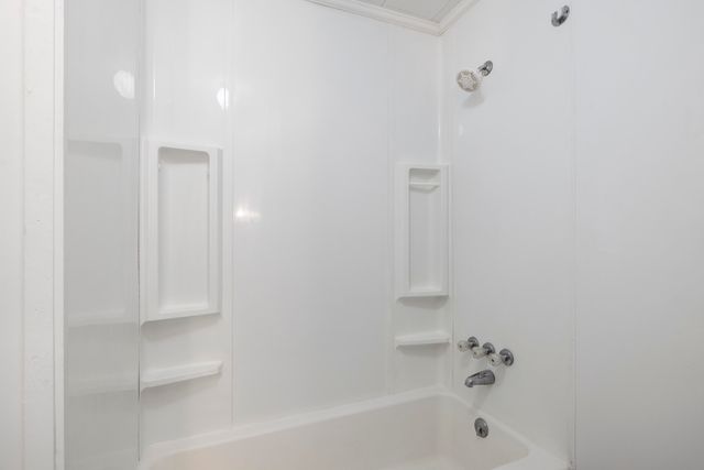 1632 W Berkeley Street, Springfield, MO 65807