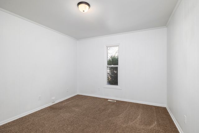 1632 W Berkeley Street, Springfield, MO 65807