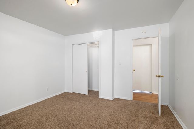 1632 W Berkeley Street, Springfield, MO 65807