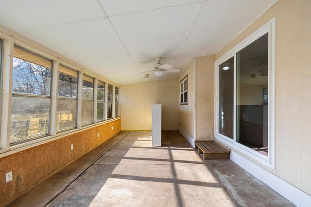 1632 W Berkeley Street, Springfield, MO 65807