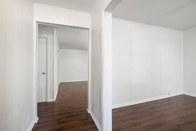 1632 W Berkeley Street, Springfield, MO 65807