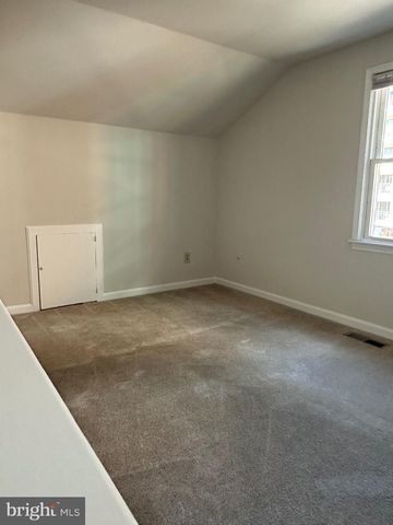 529 COLECROFT CT, Alexandria, VA 22314
