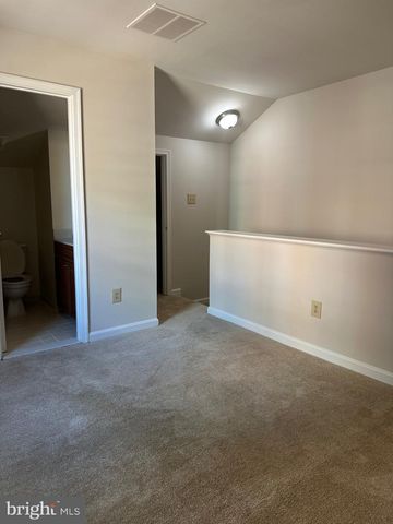 529 COLECROFT CT, Alexandria, VA 22314