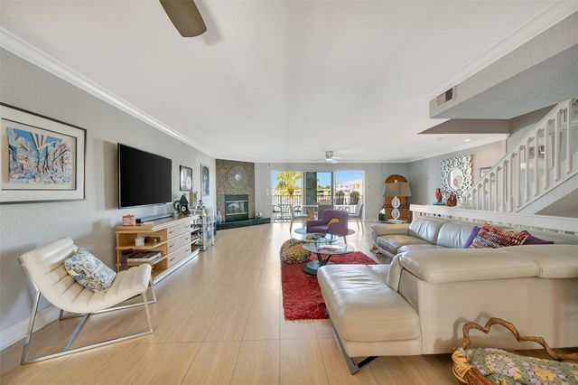 152 117TH AVENUE 2, Treasure Island, FL 33706