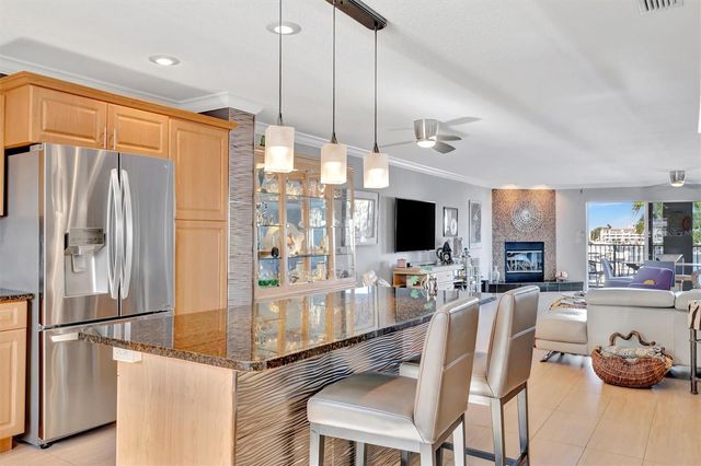 152 117TH AVENUE 2, Treasure Island, FL 33706