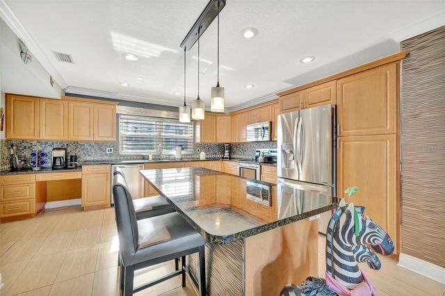 152 117TH AVENUE 2, Treasure Island, FL 33706