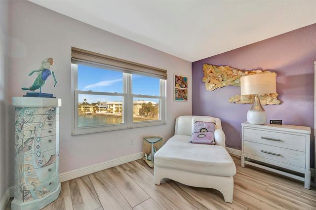 152 117TH AVENUE 2, Treasure Island, FL 33706