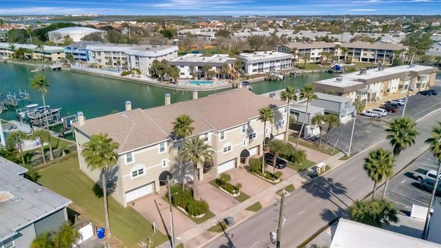 152 117TH AVENUE 2, Treasure Island, FL 33706