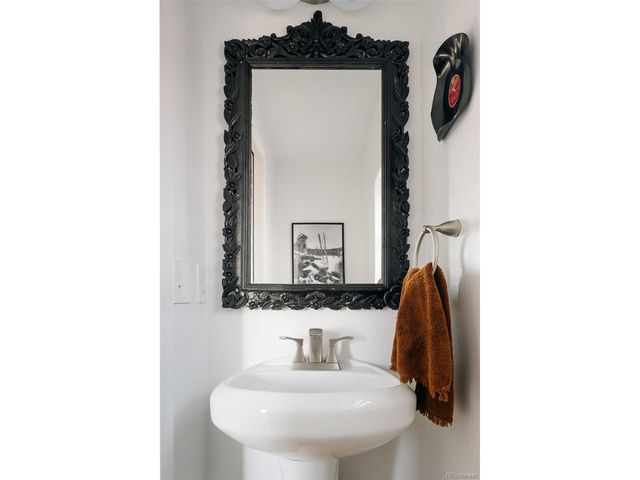 3746 Jason St, Denver, CO 80211