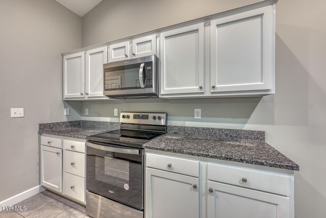 411 East Cottage Avenue, Elizabethton, TN 37643