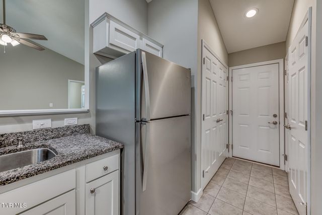 411 East Cottage Avenue, Elizabethton, TN 37643