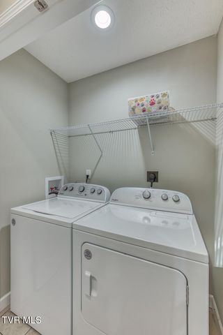 411 East Cottage Avenue, Elizabethton, TN 37643