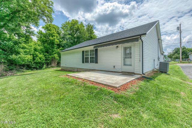 411 East Cottage Avenue, Elizabethton, TN 37643
