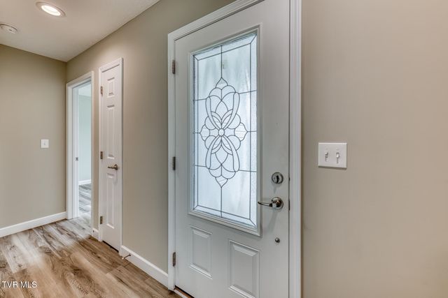 411 East Cottage Avenue, Elizabethton, TN 37643